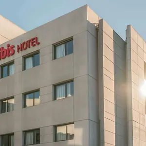 Ibis Отель